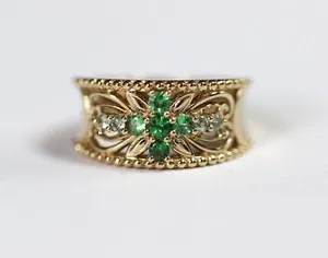 Authentic The Alchemist's Veil Ring of Tsavorite and Color Change Garnet in Radiant Gold