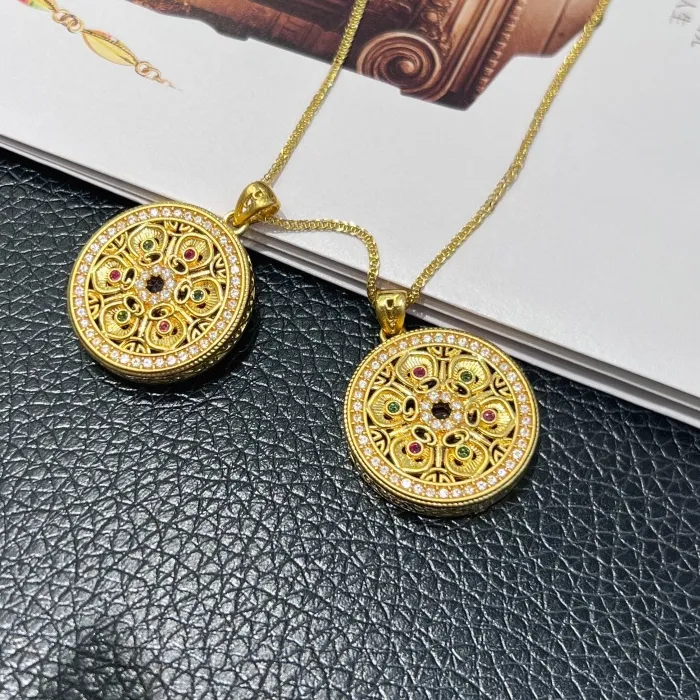 Authentic LABB Real 18K gold lotus round pendant Au750 gold inlaid moissanite couple pendant boutique jewelry gift D0266