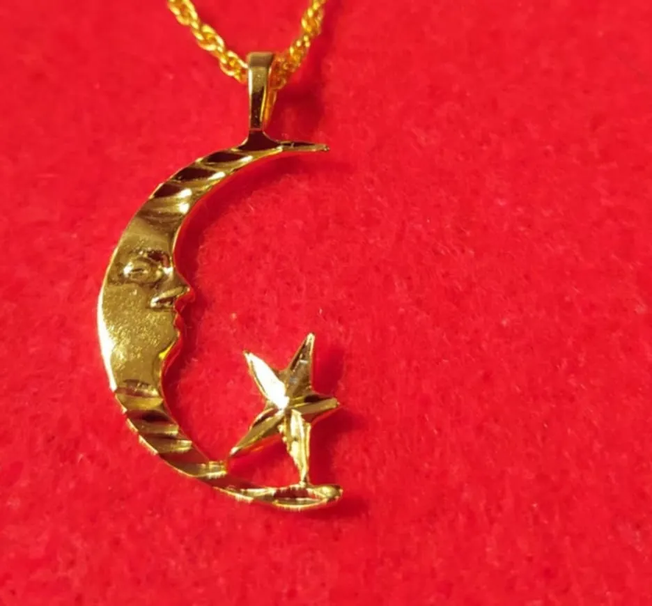 Authentic 14KT GOLD PLATED MOON AND STAR CHARM PENDANT WITH 16"-30" ROPE CHAIN -2667