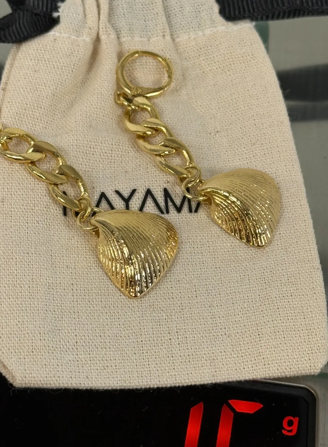 Authentic Mayamar (24K Gold Plated) Women's Cuban Link Charm Drop Earrings Seashell (NEW)