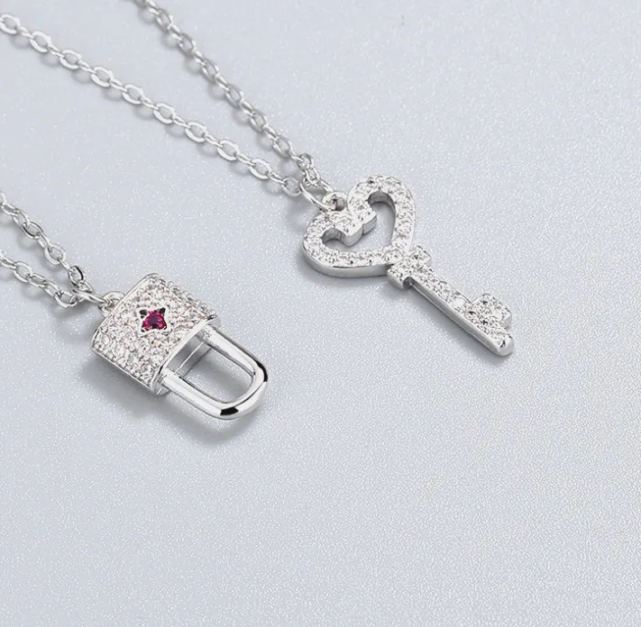 Authentic Clover Lock/Heart Key Silver Pave CZ White Gold Plated Pendant Chain Necklace