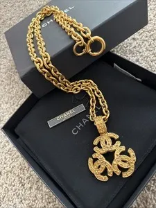 Authentic The Golden Triple Threshold Vintage Chanel Necklace