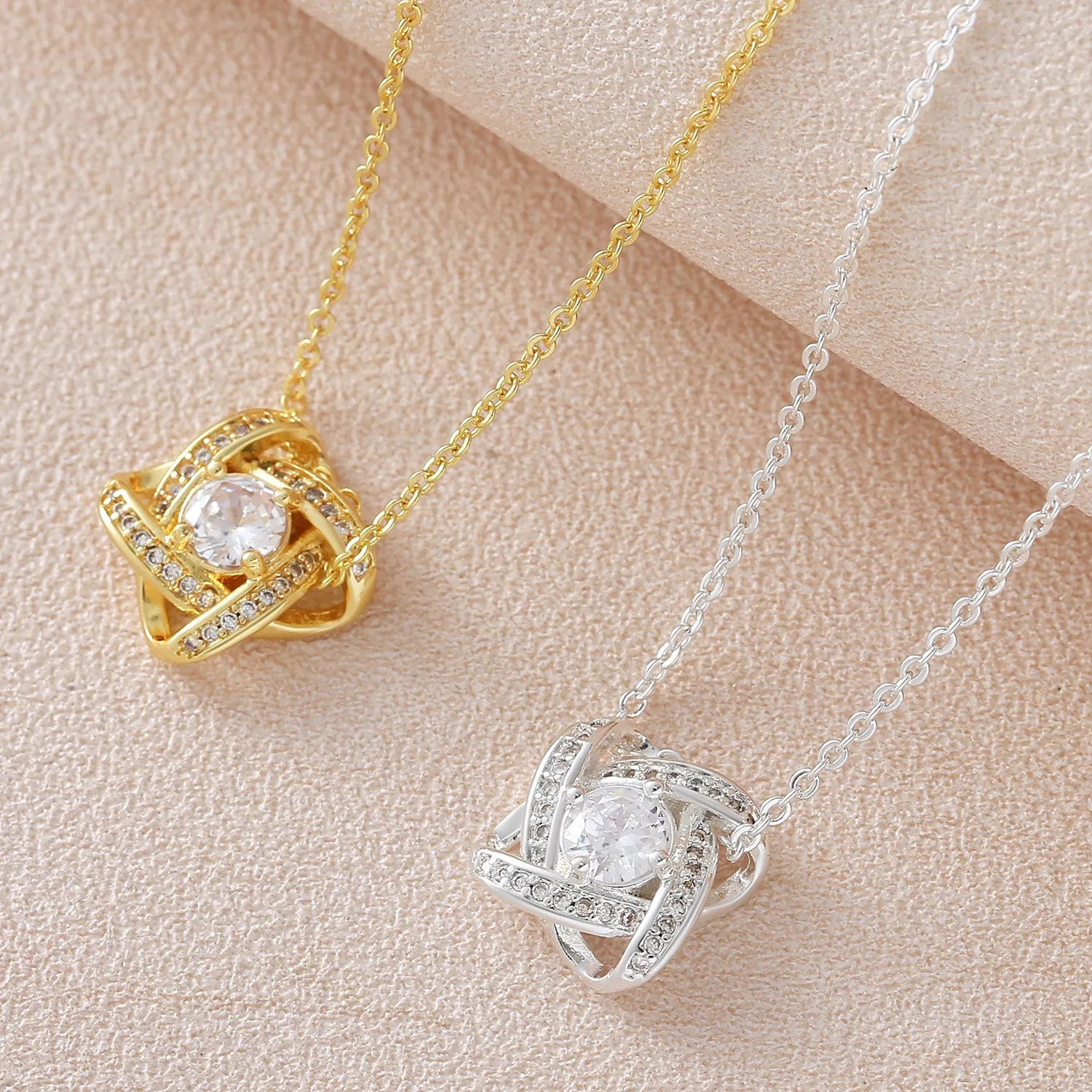 Authentic MHS.SUN Lucky Four Leaf Clover Cubic Zircon Pendant Necklaces For Women Men Sweet Gold Plated Chain Banquet Party Jewelry