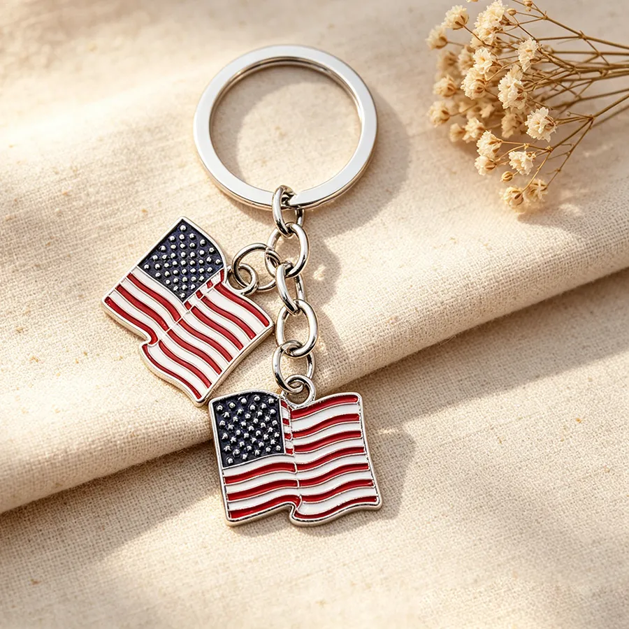 Authentic 1Pc American British Flag Pendant Keychain, Colorful Enameled Usa Uk Flag, Style Holiday Decoration, Souvenir