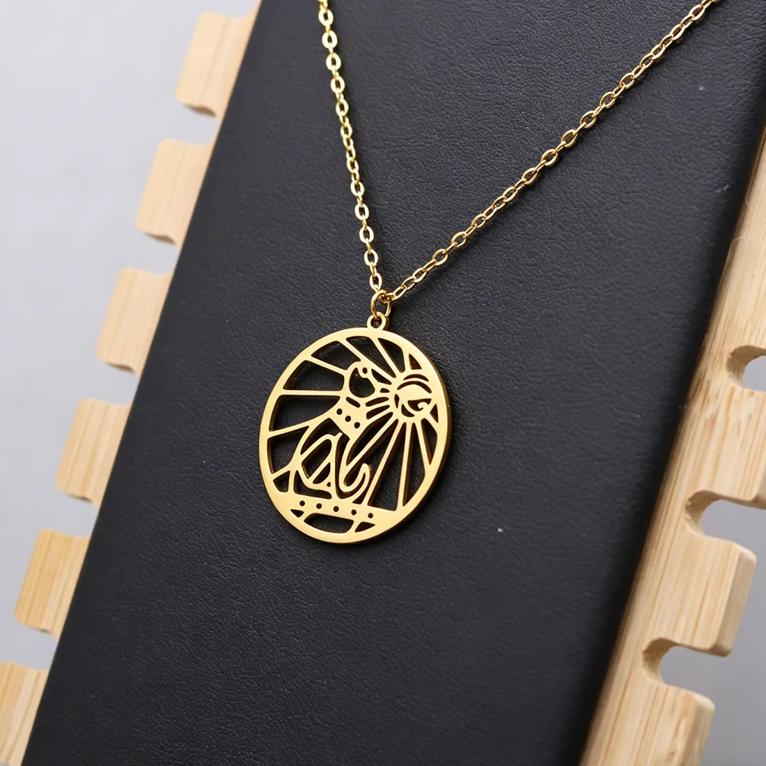 Authentic Qiamni Egyptian Cat Kitten Animal Choker Neck Chain Eye Of Horus Pendant Necklace Lover Jewelry Birthday