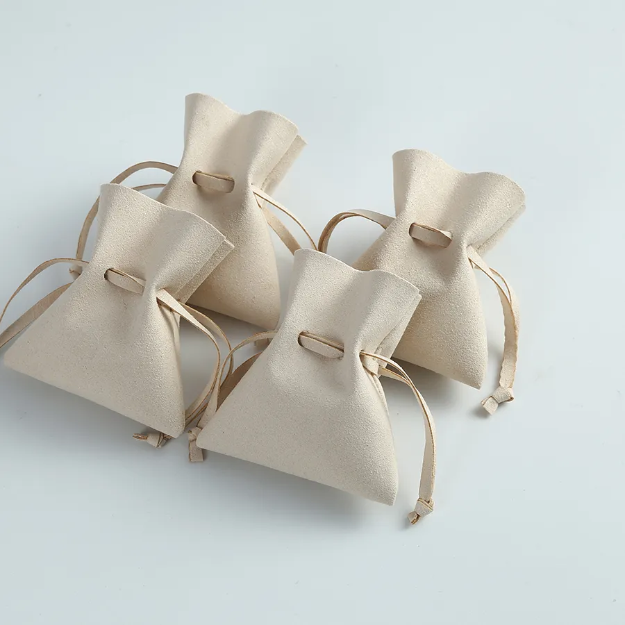 Authentic 10Pcs Cream 7X8Cm Suede Microfiber Small Drawstring Bags Earring Necklace Rings Jewelry Packaging Pouch Bar Mitzvah Xmas