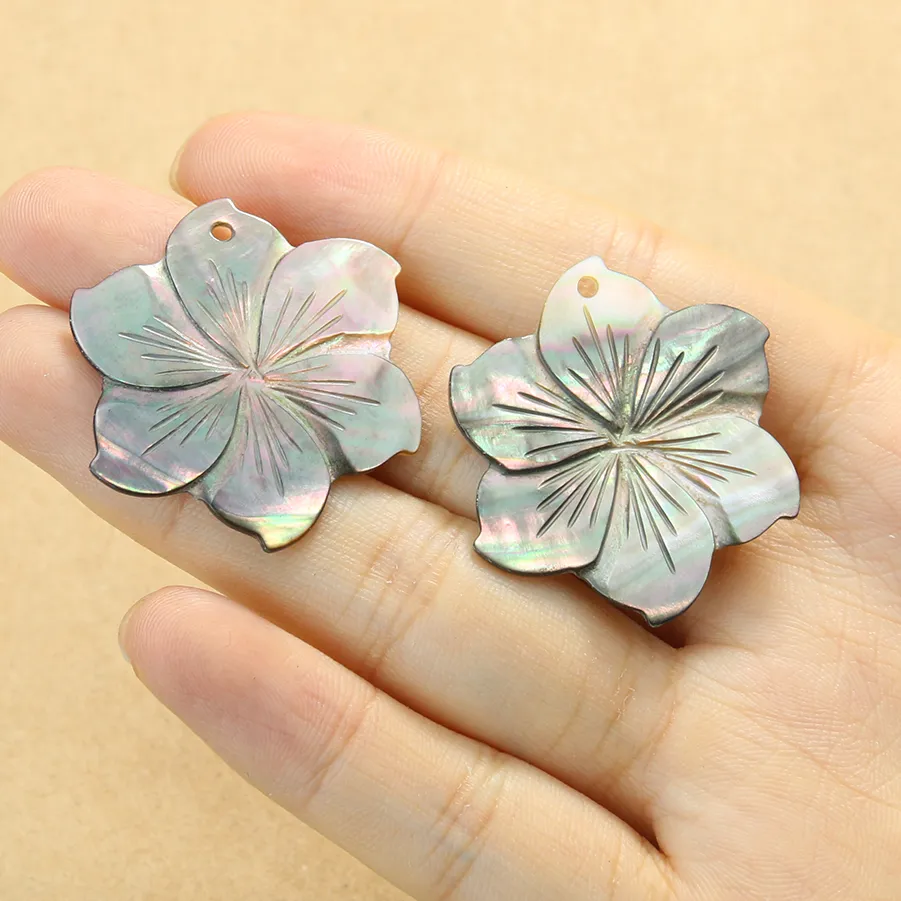 Authentic 2Pc Natural Black Mother Of Pearl Shell Flower Stamens Petal Necklace Pendant Aurora Bride Charms Dangle Jewelry Parts
