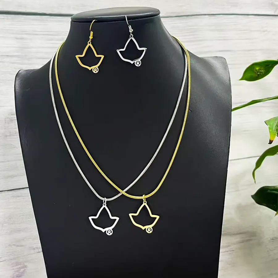 Authentic Alpha Sisters Sorority Alumni Association College Graduation Ceremony Ivy League Earrings And Necklace