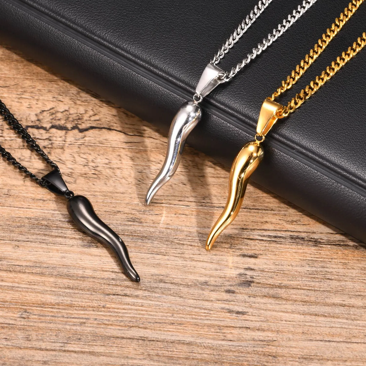 Authentic Italian Horn Necklaces, Italian Cornicello Pendant Necklaces, Jewelry