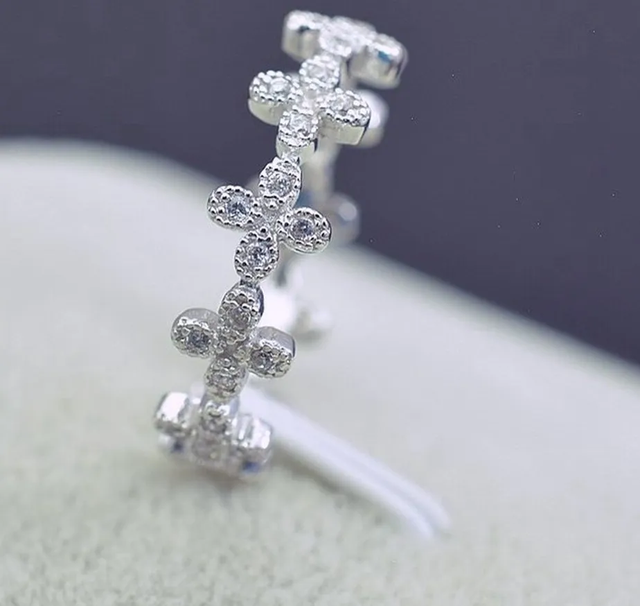 Authentic Lucky Clover Abundance Ring: Four Leaf Clovers & Golden Blessings