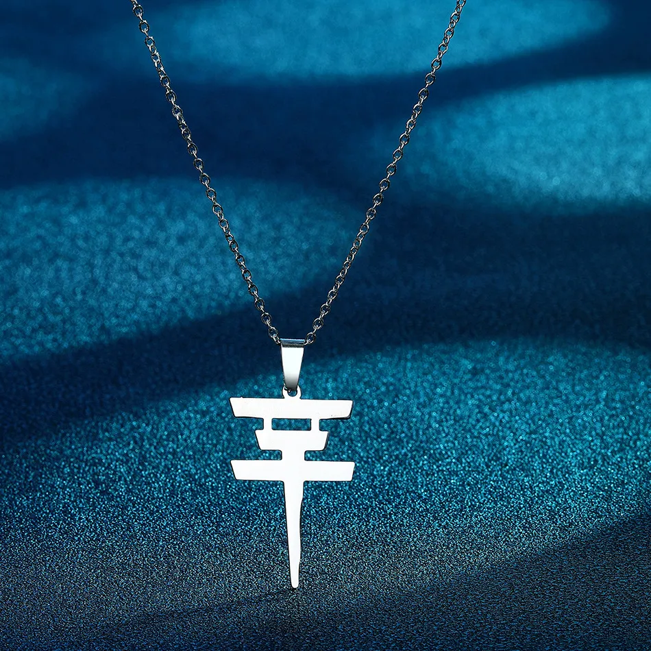 Authentic The Blade Of The Midnight Serpent A Necklace Of Urban Mystique