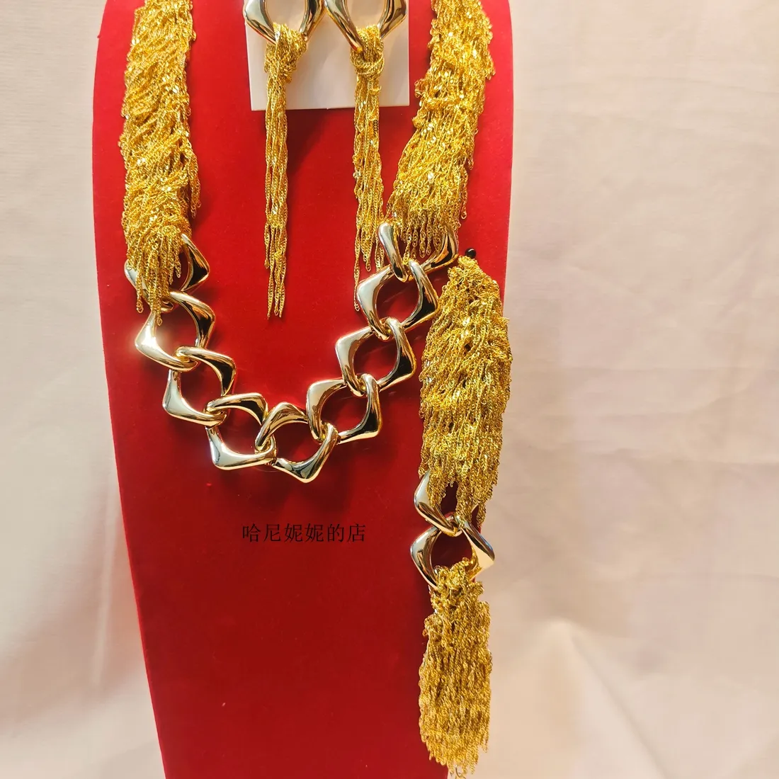 Authentic High- End Dubai 24K Gold Plated Necklace Earrings Bracelet Delicate Jewelry For Beloved 555