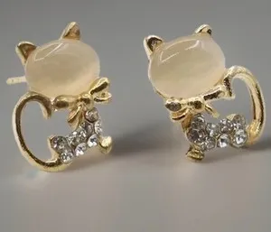 Authentic Gold Plated Rhinestone Little Opal Kitty Cat Earrings NWOT