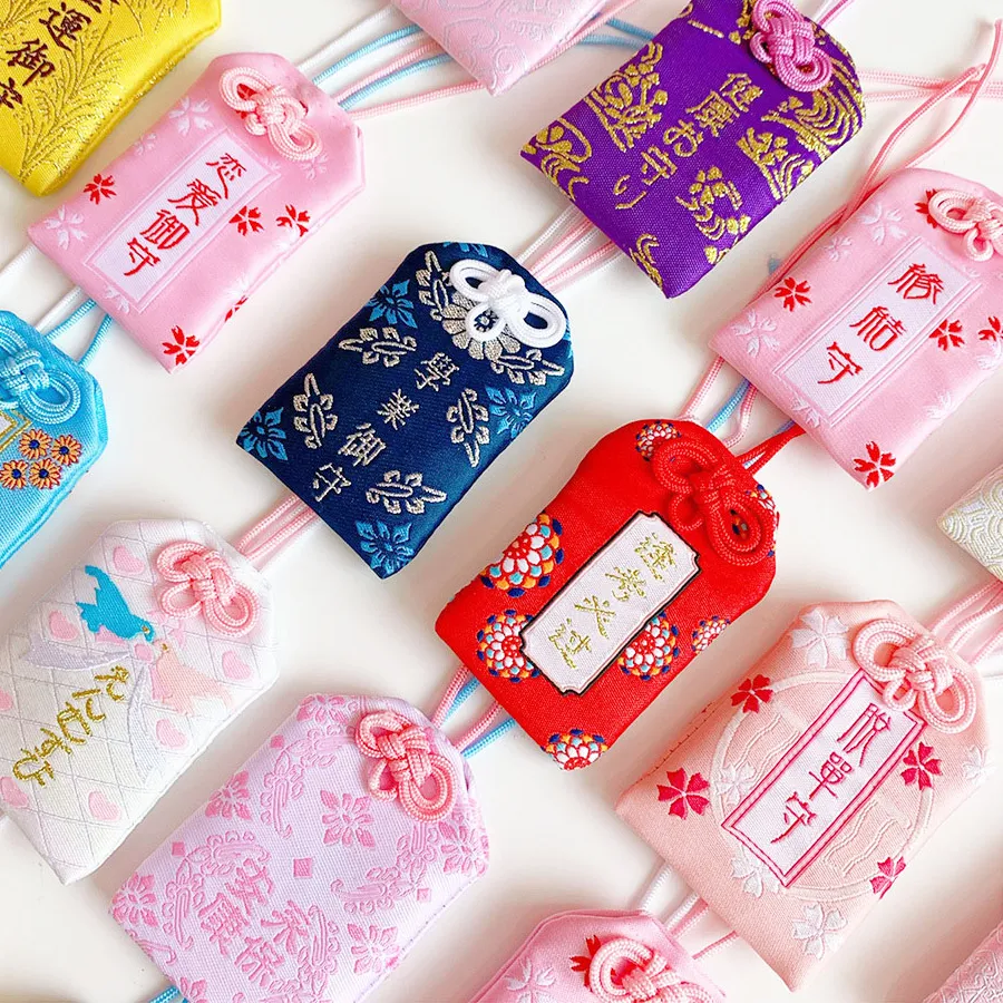 Authentic Amulet Of Auspicious Blessings
