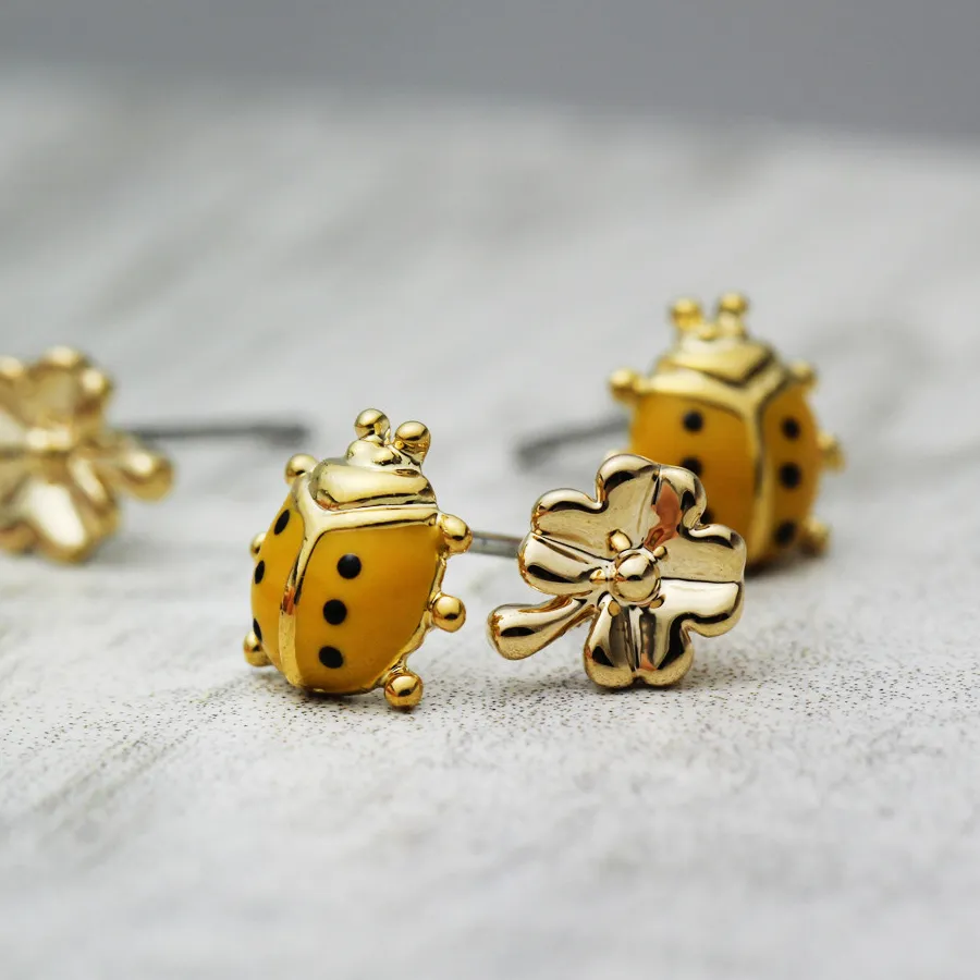 Authentic Women Girls Gold Plated Cute Ladybug Four Leaf Lucky Flower Stud Earrings Set