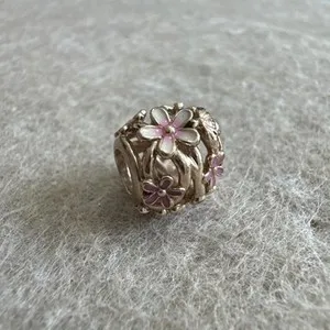 Authentic Pandora Daisy 14k Rose Gold Plated Charm Pink White Enamel Flowers Ladybug