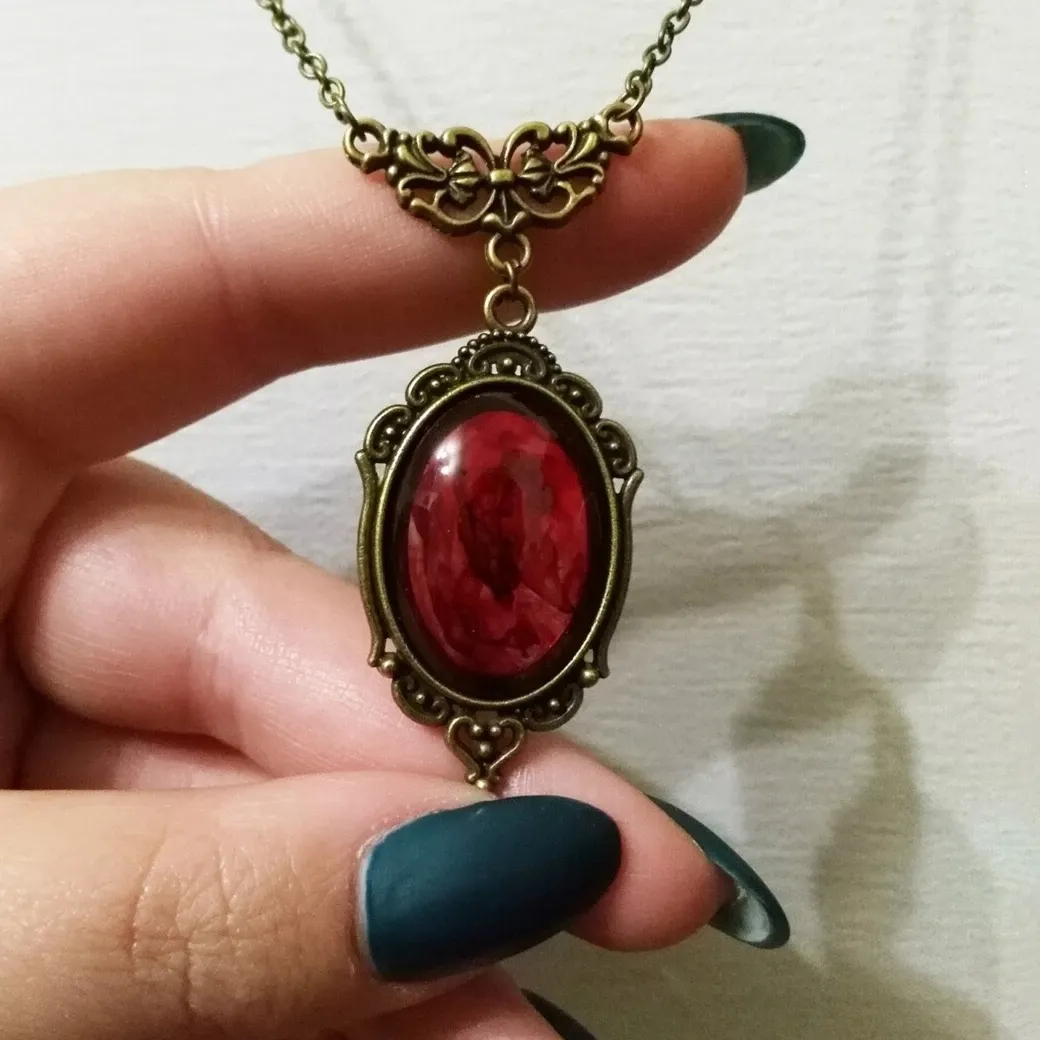 Authentic Vampire Blood Red Quartz Necklace For Woman Butterfly Cameo Crystal Pendant Choker Gothic Witch Jewelry For Her