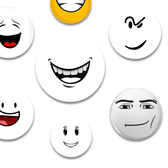 Authentic Face Winning Smile Funny Creative Brooch Figures Pins Round Button Pin Backpack Clothes Decoration Jewelry
