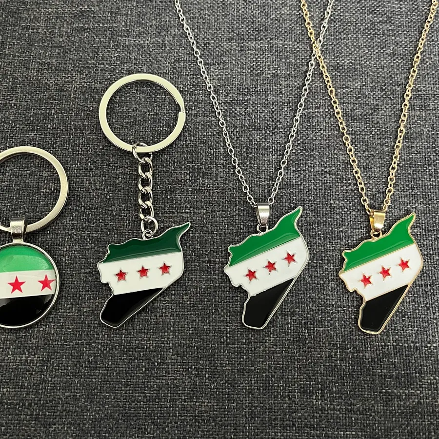 Authentic Syrian Map Pendant Free People's Revolution Flag Keychain Pendant Gold Color Silver Color Three Star Flag Hanging Decorate