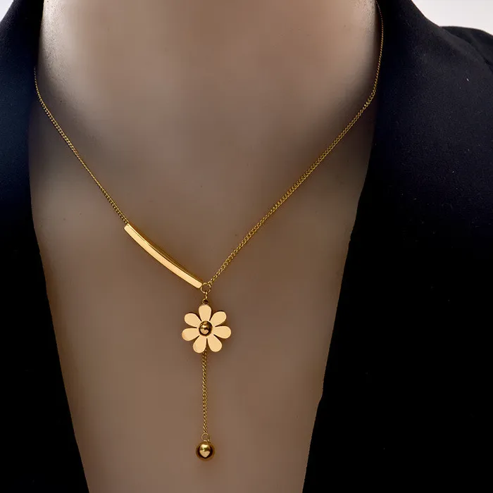 Authentic Woman 18K Gold Plated Daisy Flower Charm Tassel Chain Necklace