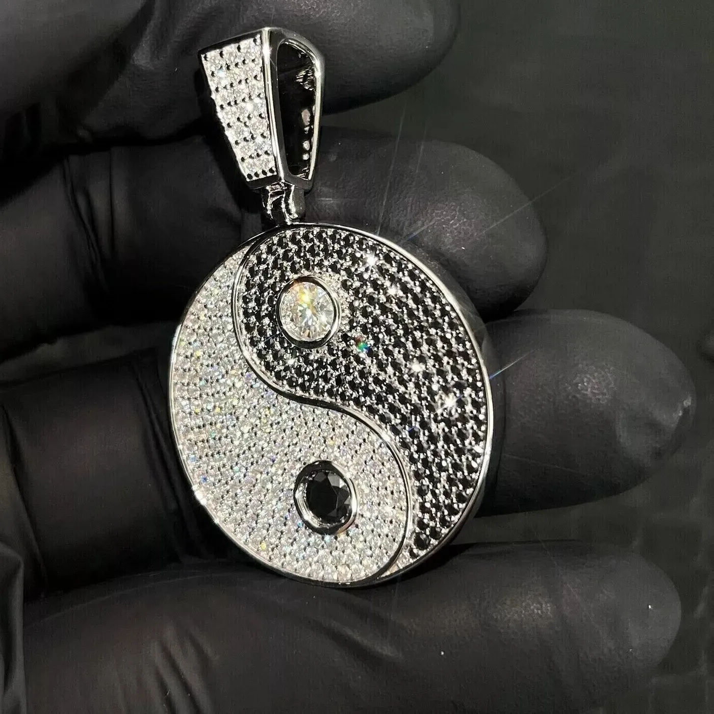 Authentic Eternal Balance: 2‑Carat Moissanite Yin‑Yang Pendant in 14K White‑Gold