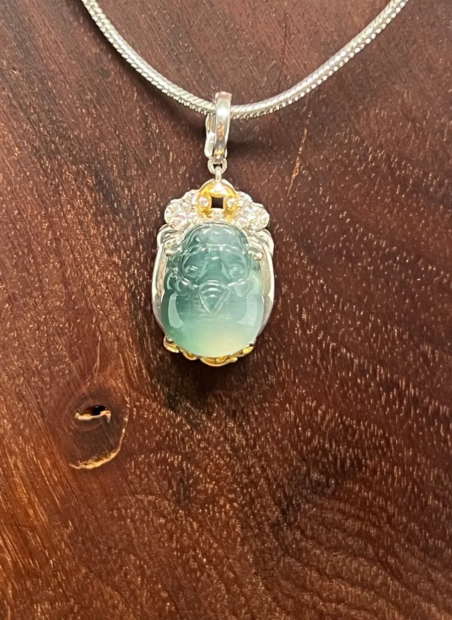 Icy Grade A Burmese Jadeite Pi Xiu Pendant 9K Gold Setting Inlaid Diamond Delicate Workmanship Wealth Talisman Jewelry