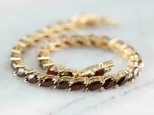 Authentic Ember Of The Garnet Heart A Marquise Gold- Plated Talisman Bracelet