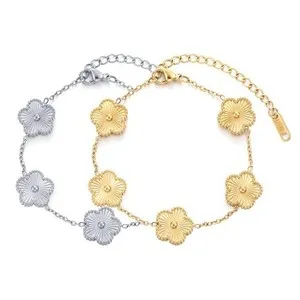 Authentic Celestial Clover: 18K Gold‑Plated Amulet of Luck & Love