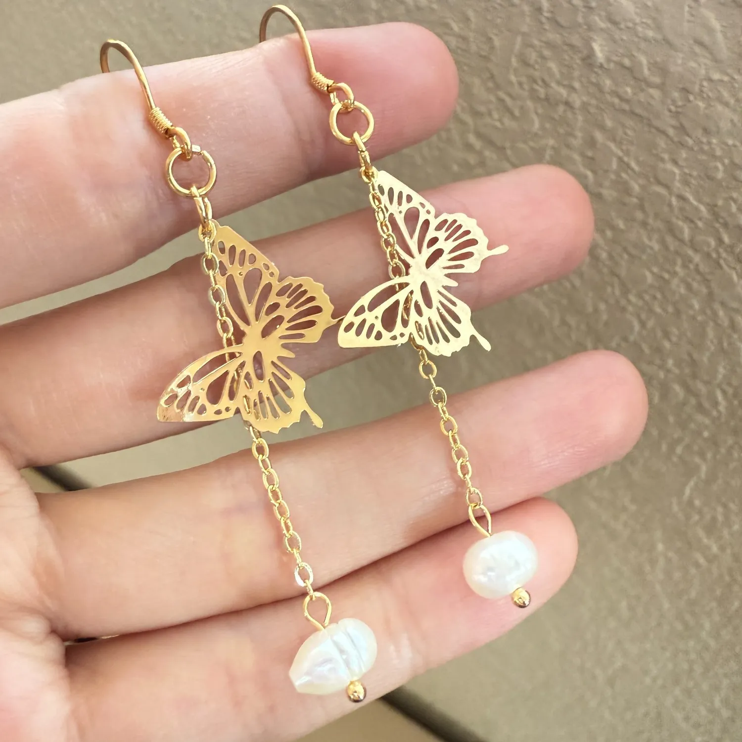 Authentic Natural Freshwater Pearl Earrings 14K Gold Plated Butterfly Long Chain Cute NEW