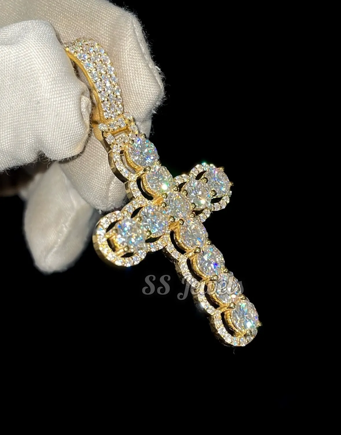 Authentic The Celestial Radiance Moissanite Cross
