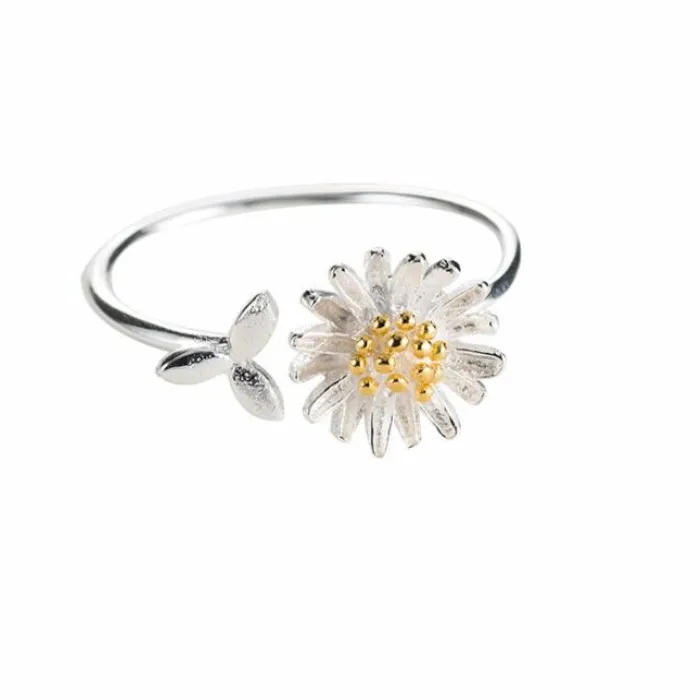 Authentic Sunlit Daisy Ring A Bloom Of Pure Innocence In Sterling Silver