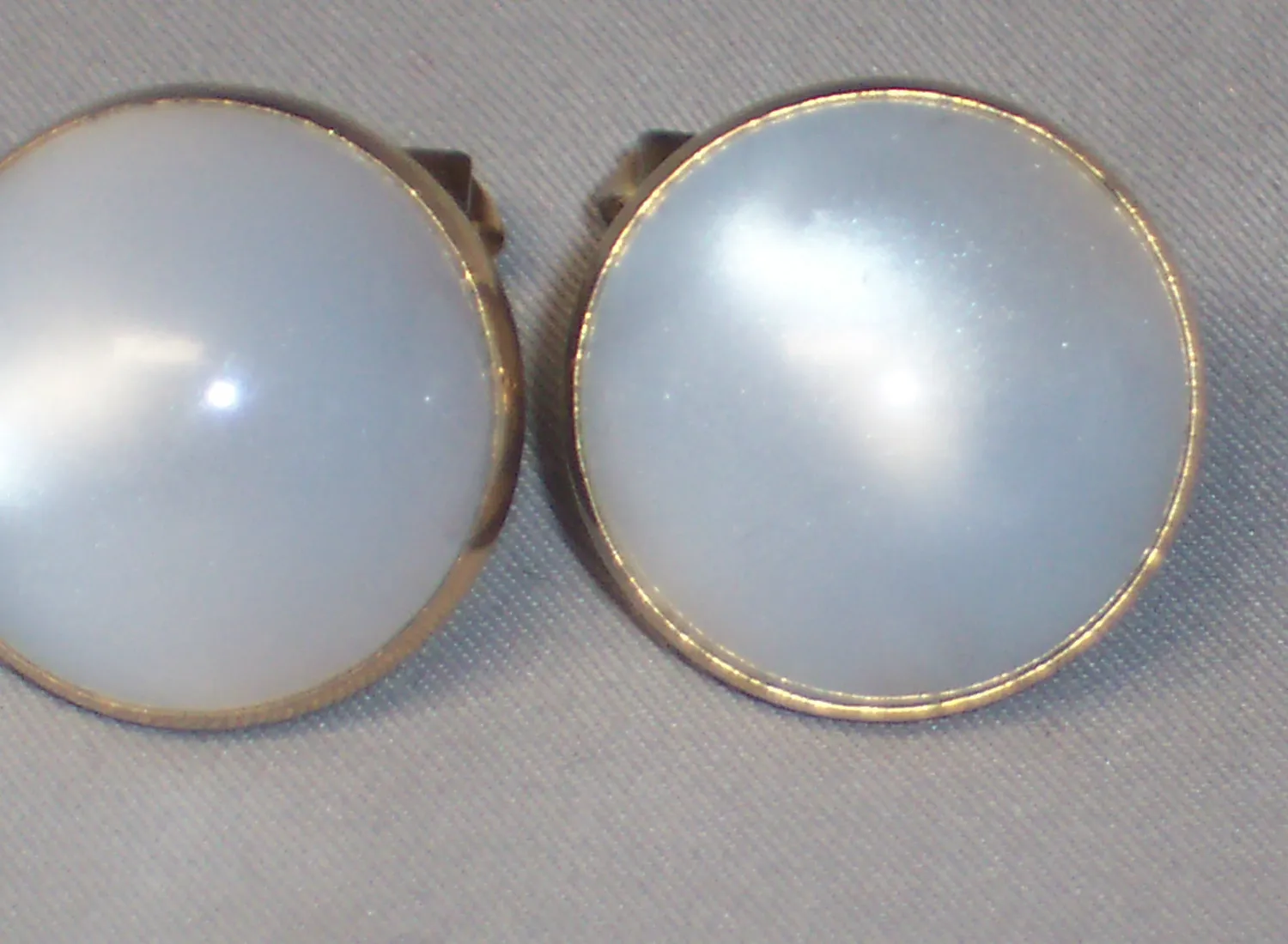 Authentic Luminous Lunar Orbs: Vintage Gold-Plated Celestial Cufflinks