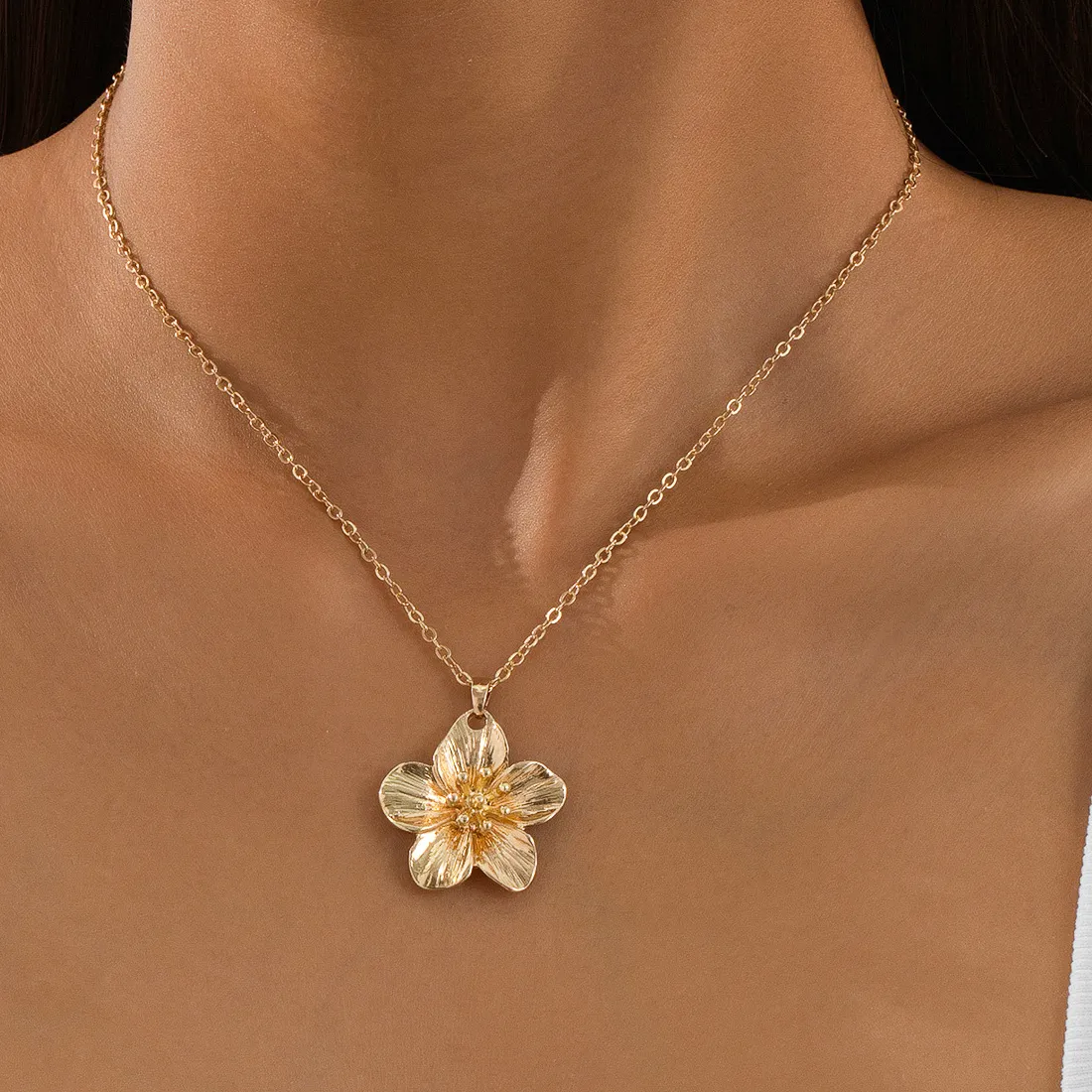 Authentic Amulet Of Blossoming Grace