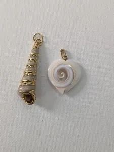 Authentic Vtg Summer Beach Shells Pendant Set Gold Plated