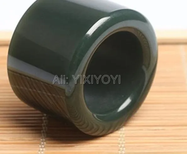 Authentic The Sovereign Jade Thumb Ring Of Earthly Fortune