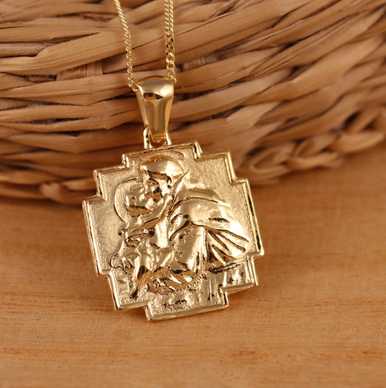 Authentic Yellow Gold Plated 925 Sterling Silver St. Christopher Pendant Necklace Chain