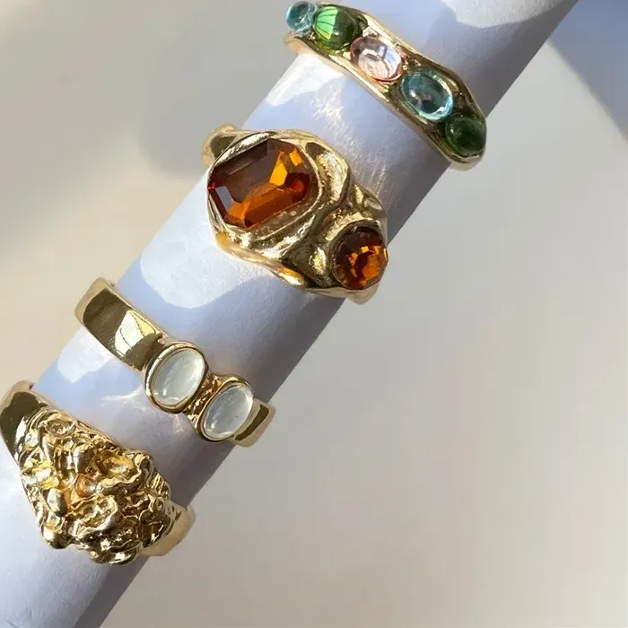 Authentic 4 Tide Individuality Geometric Hollowing Inlay Gem Rings Setliquid State Four- Rings Paty Jewelry
