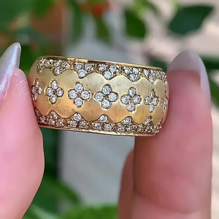 Authentic The Gilded Verdant Talisman Of Fortune