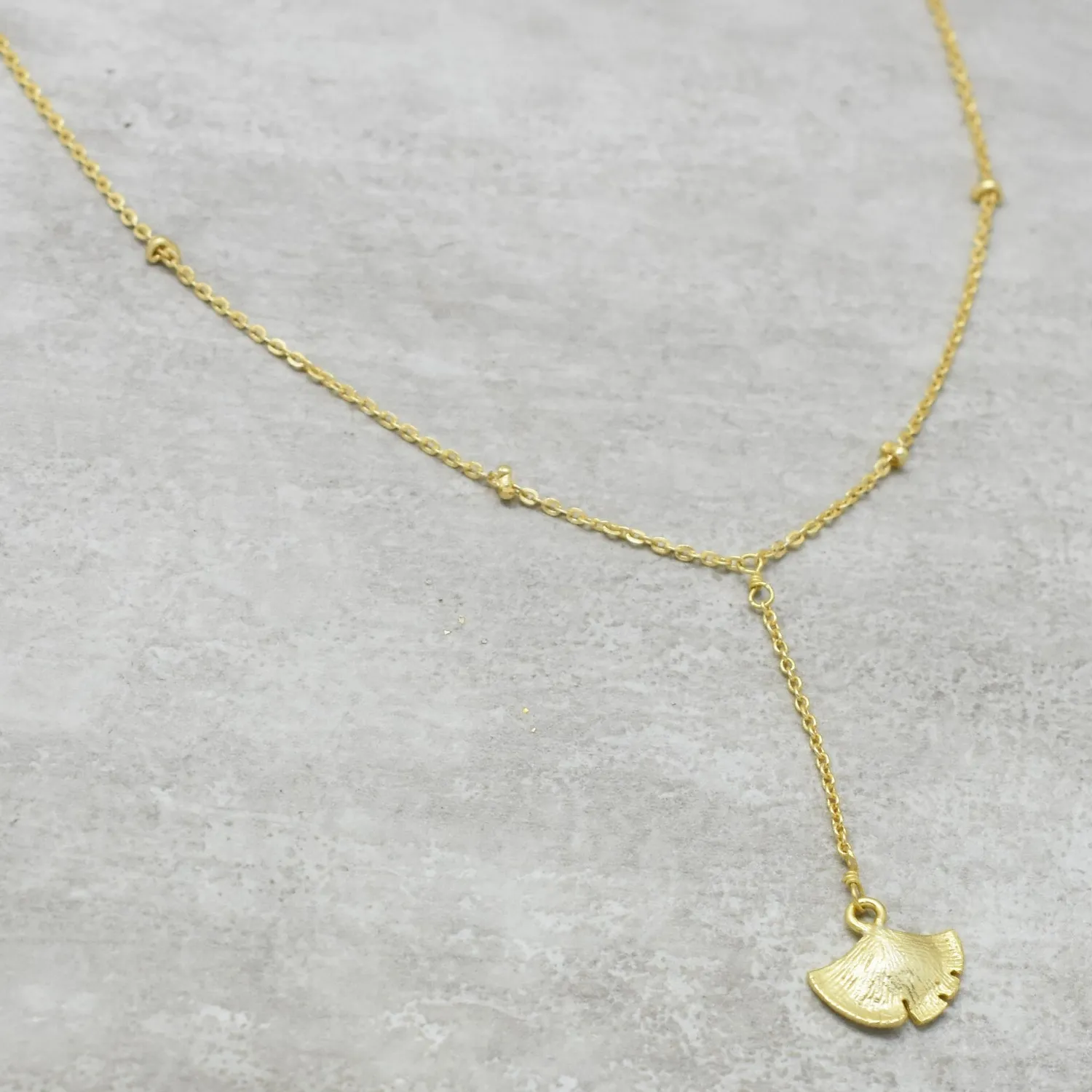 Authentic The Golden Ginkgo Lariat Of Eternal Resilience