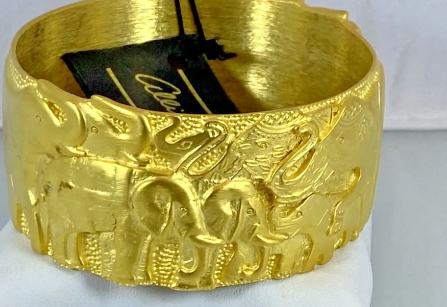 Authentic Allison Reed Elephant Bangle Bracelet Gold Plated Chunky Nos