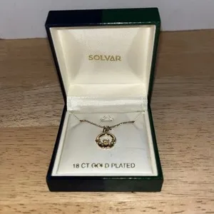 Authentic The Eternal Union Claddagh Talisman In 18 Karat Radiant Gold