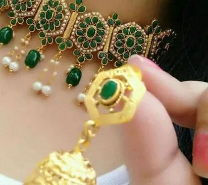 Authentic The Golden Luminescence Bridal Necklace Set