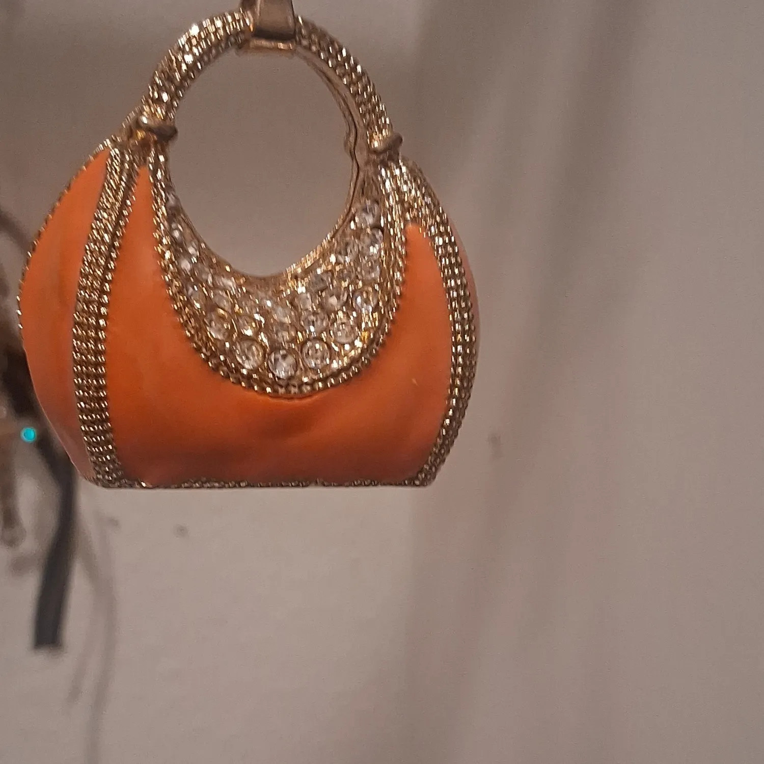 Authentic The Golden Reticule Of Fortune Amulet