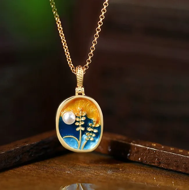 Authentic Pearl Retro Flower Pendant Necklace Charm 18K Gold Plated Monet Garden Style