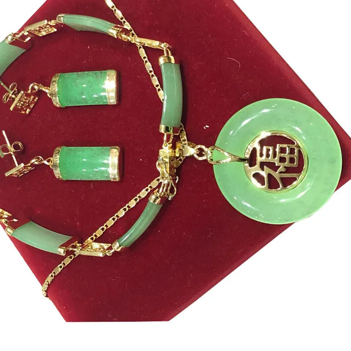 Authentic The Verdant Harmony: Jade and Gilded Talisman Ensemble