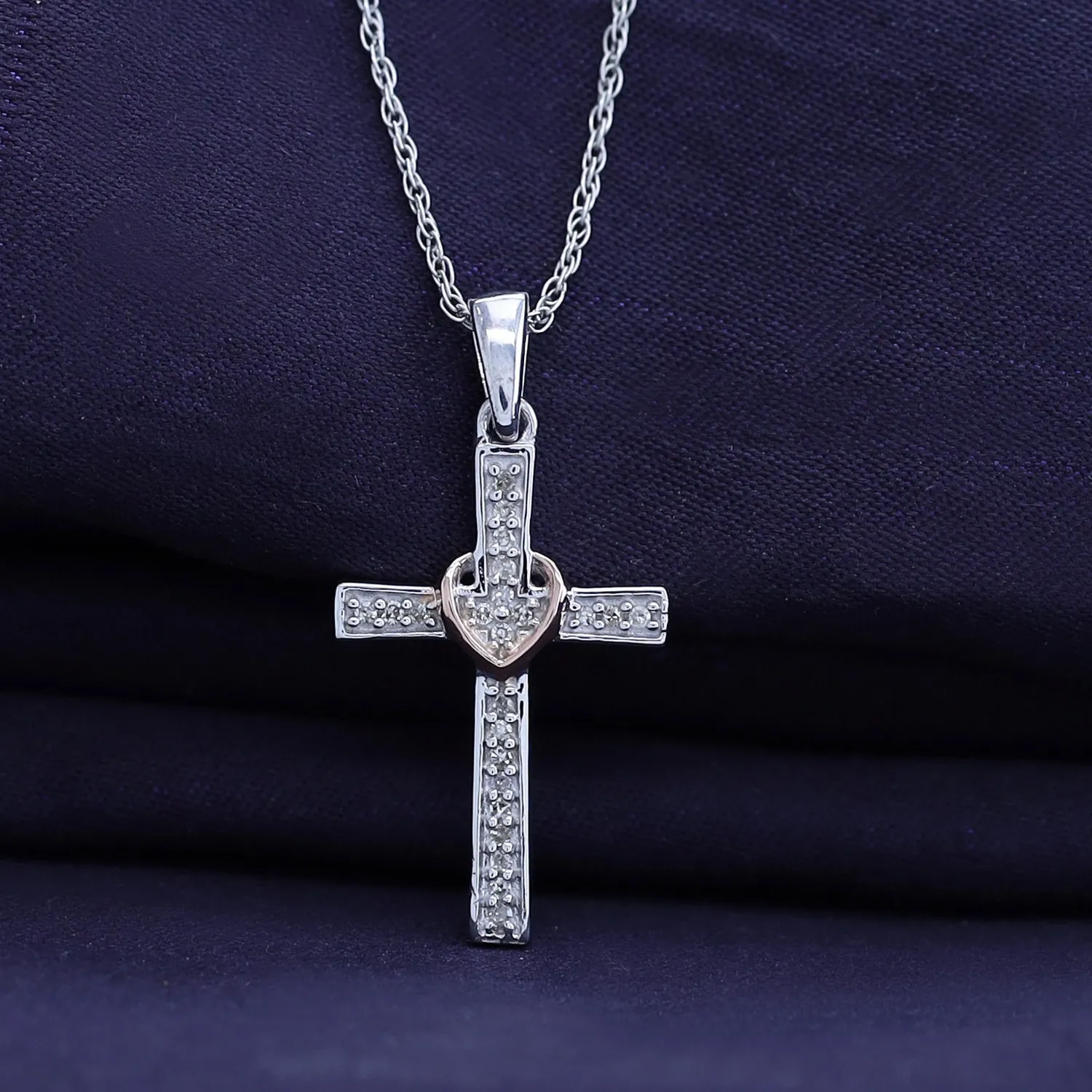 Authentic The Heart Of The Cross 1 Ct Diamond Enchanted Talisman
