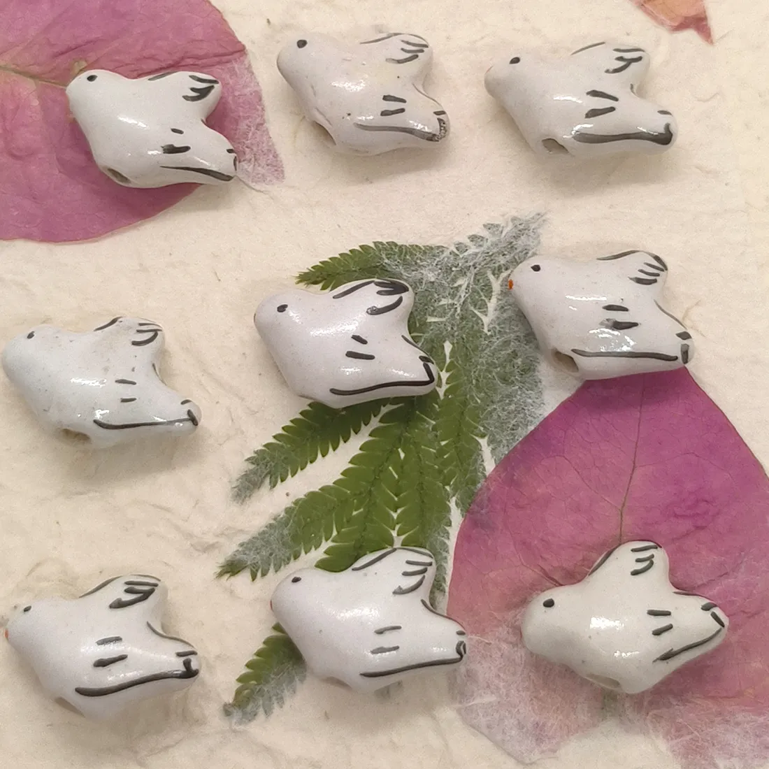 Authentic Ethereal Pigeon Beads 20Mm White Ceramic, 4 8