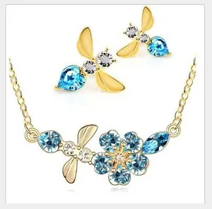 Authentic GOLD PLATED GREEN OR BLUE18K HEART BEE FLOWER AUSTRIAN CRYSTAL NECKLACE SET