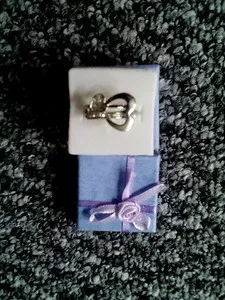 Authentic Round Cut Clear Cubic Zirconia 18 K Gold Plated Ring Women Heart Love