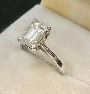 Authentic The Radiant Solstice Solitaire: A Vessel of Eternal Light